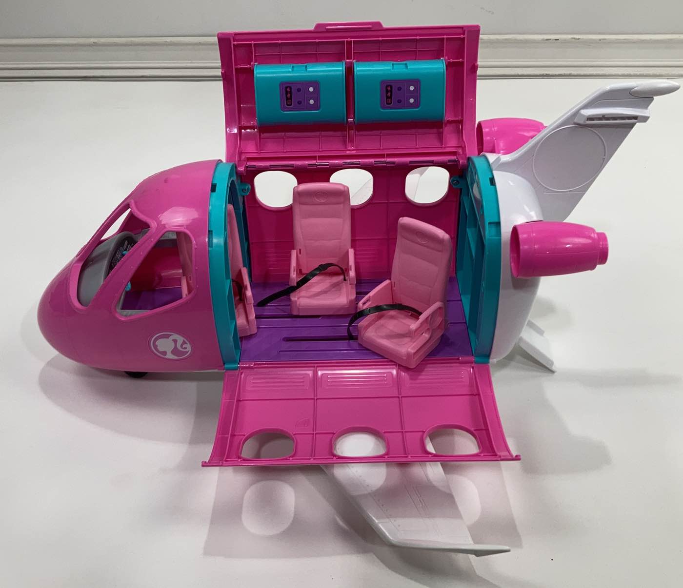 Explore our Barbie Airplane Thomasina-9998023 collection at